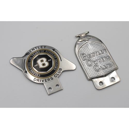 1071 - A Bentley Owners Club chrome car badge in the form of a radiator6 x 11.5cm. in original box, togethe... 