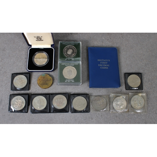 2270 - A small collection of Guernsey coinage.,