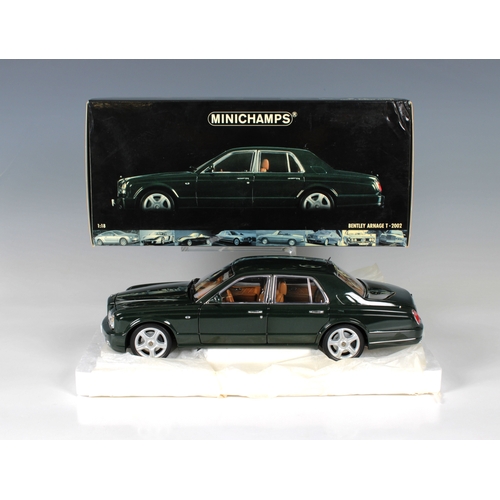 2328 - Minichamps 1/18 Scale Diecast Bentley Arnage T - 2002 green, boxed.