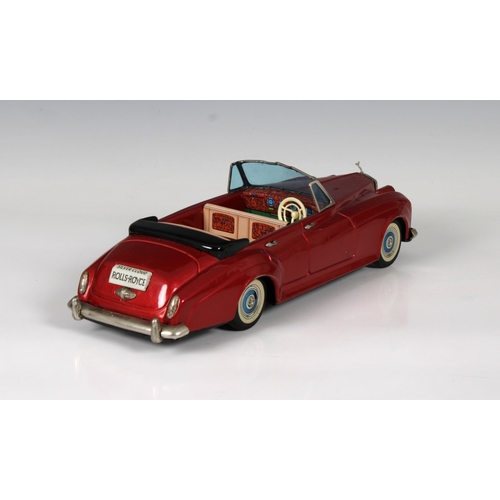 2362 - Bandai 768 (Japanese) -  Automobiles Of The World Rolls Royce Silver Cloud Convertible, friction dri... 