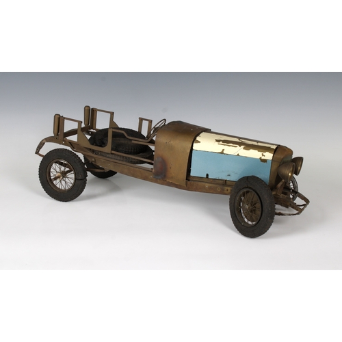 2489 - A large metal model of a Bentley for restoration, 47cm. long.