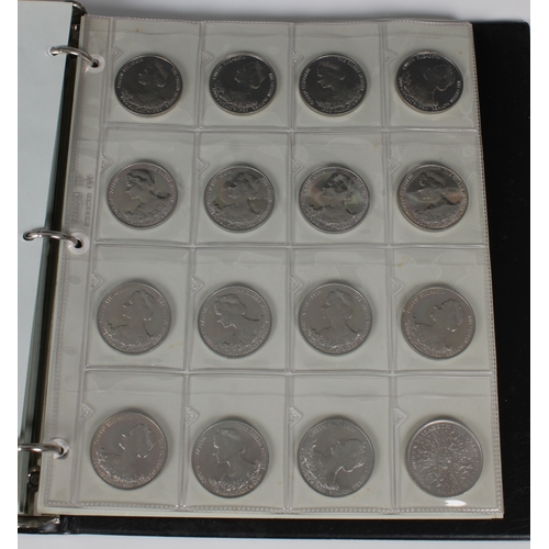 99 - Collector binder containing various vintage coinageto include Half Pennies, various years; various c... 