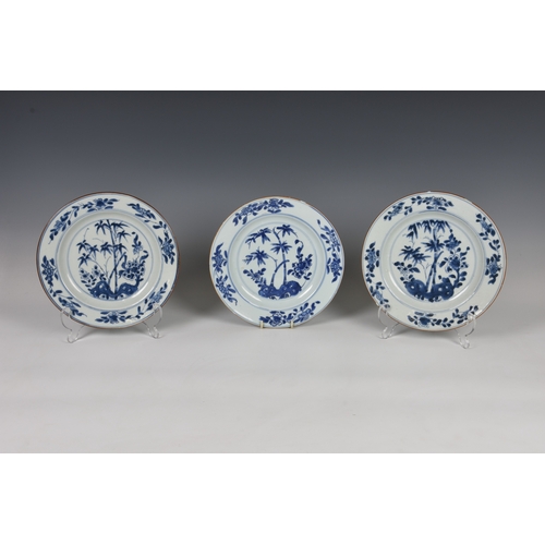 239 - A pair of Chinese export porcelain saucer dishes 18th / early 19th century, painted with an elaborat... 