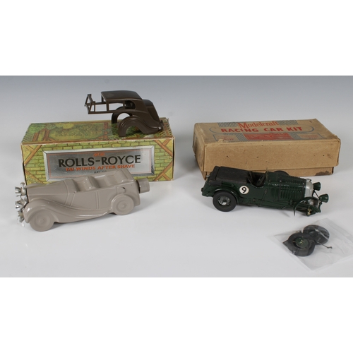 507 - A boxed Modelcraft Racing car kit - Sir Henry Birkins 1930, 4½ Litre Blower Bentley 1940s, designed ... 