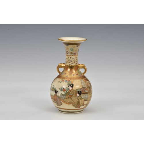 58 - A good quality Japanese Satsuma earthenware vase signed Nambe to base, probably Meiji period (1868-1... 