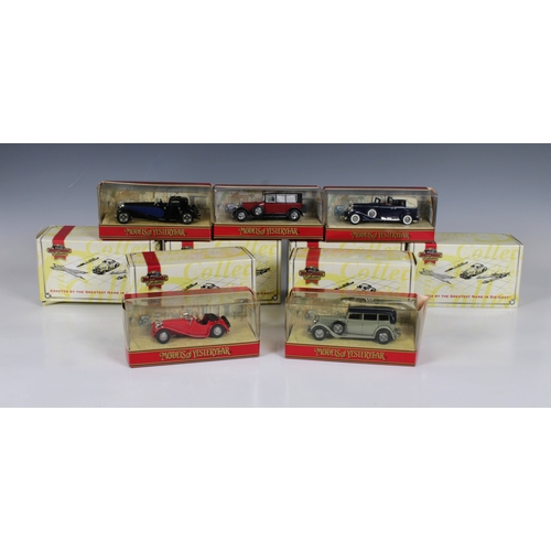 622 - A collection of various die-cast vehicles - To include six boxed Matchbox Collectibles die-cast vehi... 