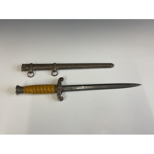 116 - WW2 German Army Officers Dress Dagger by F W Holler Solingen, with yellow / mustard celluloid grip, ... 