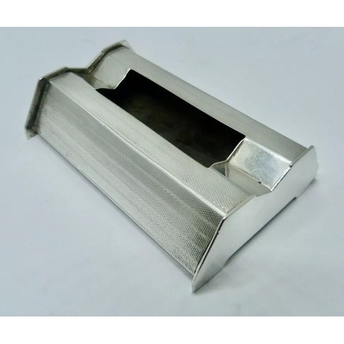 60 - A rare Art Deco engine-turned heavy silver ashtray by Sampson Mordan, London, 1930, RD.757390, of el... 