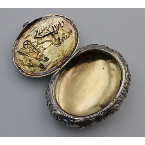 56 - An Edwardian silver oval pebble form snuff box, import marks for Cornelius Desormeaux Saunders & Jam... 