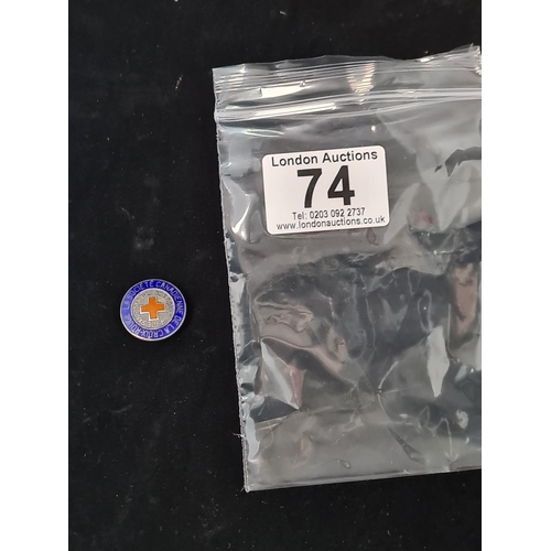 74 - 1930s Canadian Red Cross Sterling Silver Enamelled Badge in French