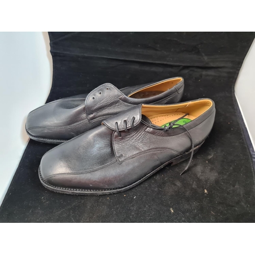 Lot 858       