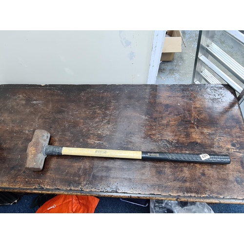 Lot 925       