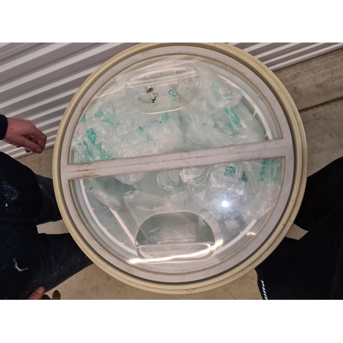 14 - Kinnie Chiller Fridge Ideal for Home Bars
