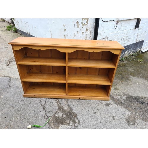 14c - Solid Pine Book Case 135xm x 86cm x 28cm