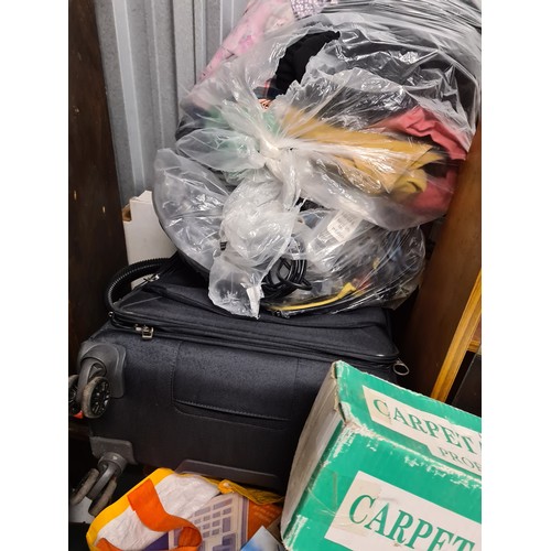 2A - Contents of a 290 sq foot house clearance self storage unit. To include furniture, bric a brac, tool... 