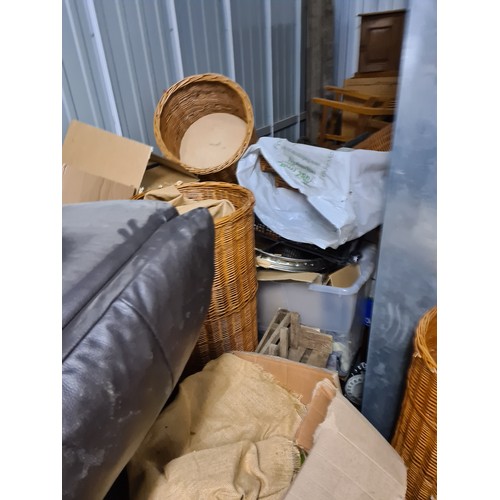 2A - Contents of a 290 sq foot house clearance self storage unit. To include furniture, bric a brac, tool... 