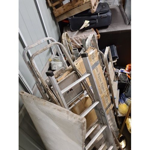 2A - Contents of a 290 sq foot house clearance self storage unit. To include furniture, bric a brac, tool... 