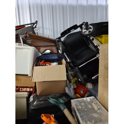 2A - Contents of a 290 sq foot house clearance self storage unit. To include furniture, bric a brac, tool... 