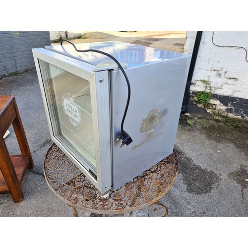 10a - Husky Stella Beer Fridge Working