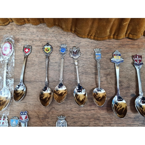 134 - Large Collection of Vintage Silver Plated Crested Teaspoons