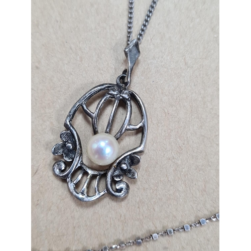 66 - Collection of Sterling Silver Jewellery to Include Necklaces, Bracelet, Pendant, Ring etc