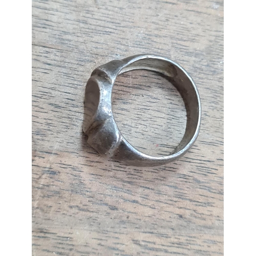 72 - Sterling Silver Ring Size P