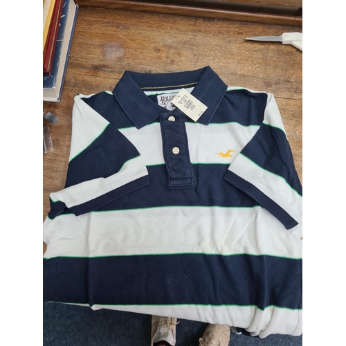 171 - Joblot of 20 Men's New and Tagged Hollister Polo Shirts in Assorted Sizes rrp 29.95 Dollars per Shir... 