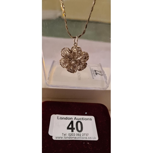 40 - Vintage Sterling Silver Necklace with Floral Pendant in Presentation Box