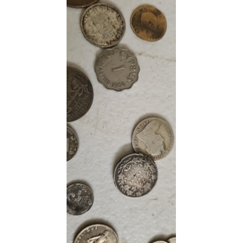 182 - Bag Containing Assorted Mainly Silver World Coins Weight:  264g including Half crowns:1902,1927,1948... 