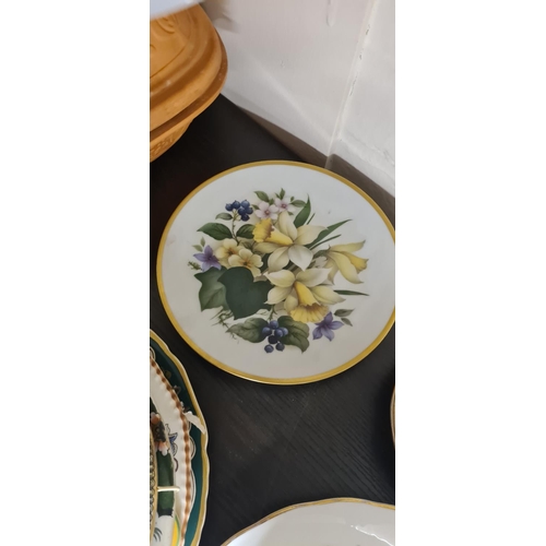 89 - Collection of Bird and Floral Themed Wall Plates incl. Goebel