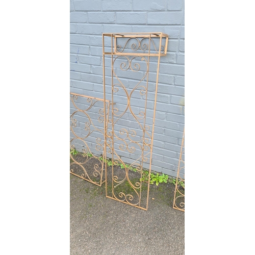 295 - Lot of Vintage Wrought Iron Railings