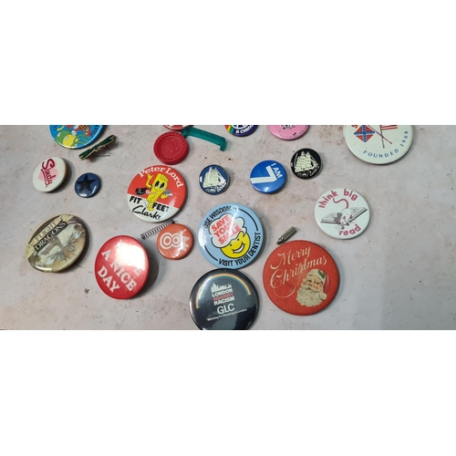 313 - Collection of Retro Badges