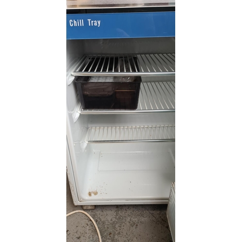 583 - 1950s British Electric Fridge in Very Good Condition with Freezer Compartment