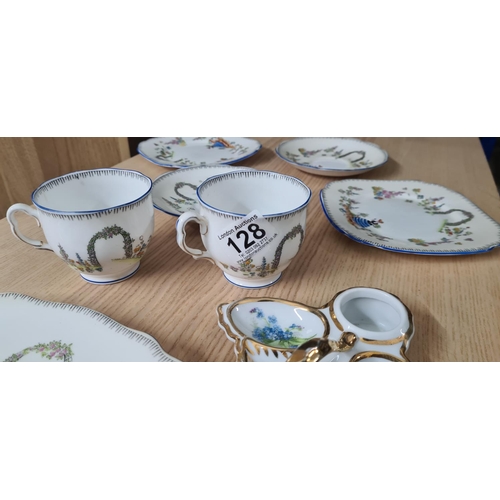 128 - 7 pieces of Royal Albert Dainty Dinah