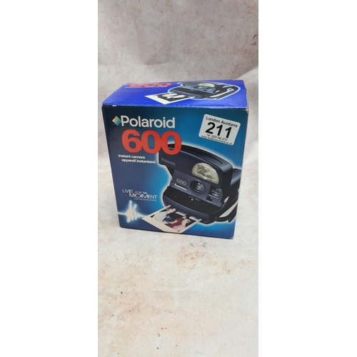 211 - Boxed Polaroid 600 Instant Camera