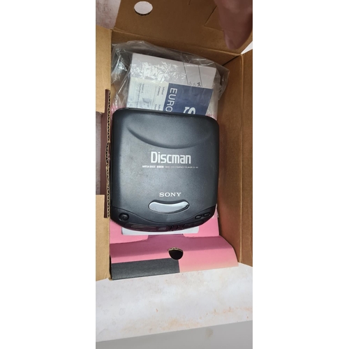 51 - Boxed Sony Discman D-141