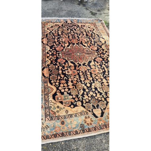 600 - Good Quality Persian Rug