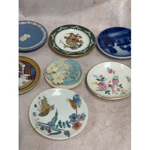 336 - Large Lot of Small Dishes incl. Wedgwood etc