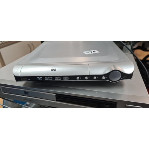 174 - 2 DVD Players