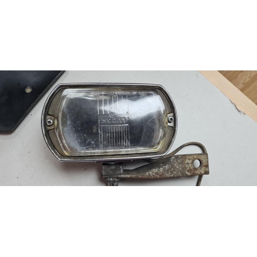 193 - Classic Lucas Quartz Foglight and Cover