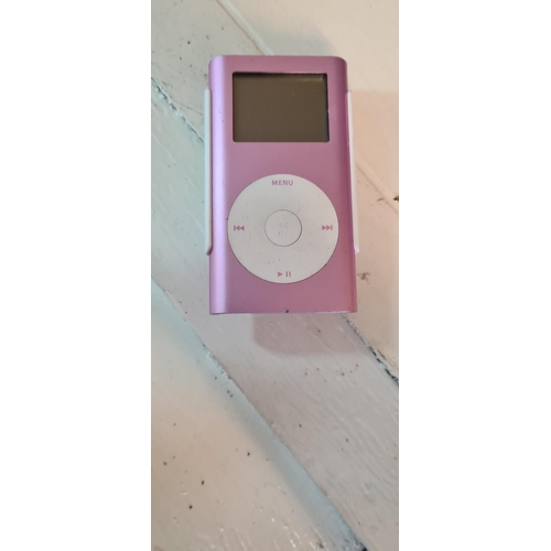 641 - Vintage Pink 4gb Ipod