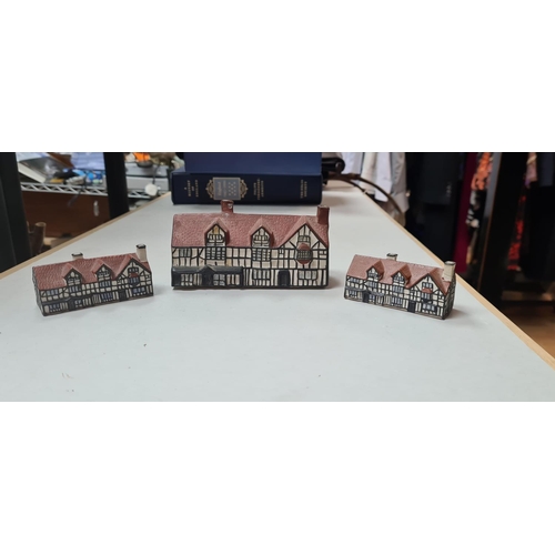 235 - Pair of WH Goss-Model of Shakespeare's House along with a Willo Art Model of Shakespeare's House