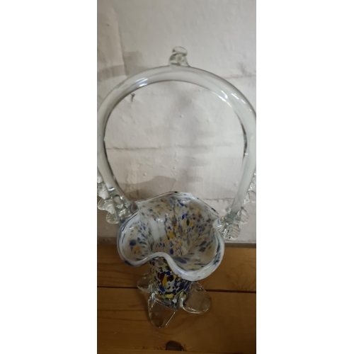 1008 - Vintage Murano Glass Basket