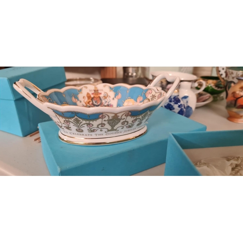 1013 - 2 Pieces of Royal Collection Golden Jubilee Bone China