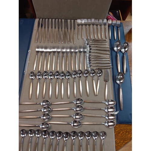 169a - Canteen of Contempra House Sterling Silver Handled Cutlery