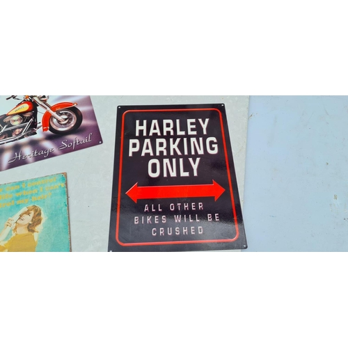 846 - Lot of Modern Signs incl. Harley Davidson