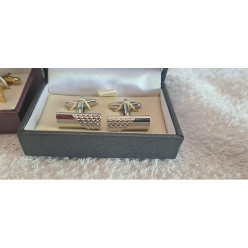 42 - 2 Sets of New and Boxed Gents Cufflinks