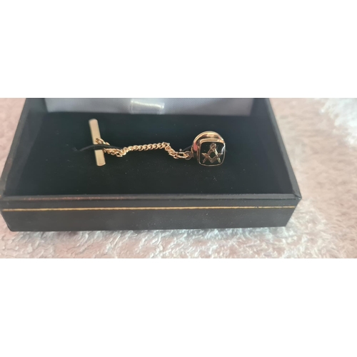 47 - New and Boxed Gents Gold Tone Tie Tack