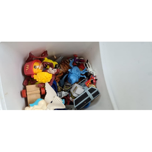 295 - Assorted Vintage Toys etc