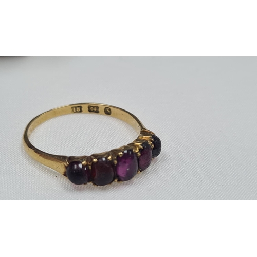 36 - 18ct Gold and Amethyst Ring 3.4g